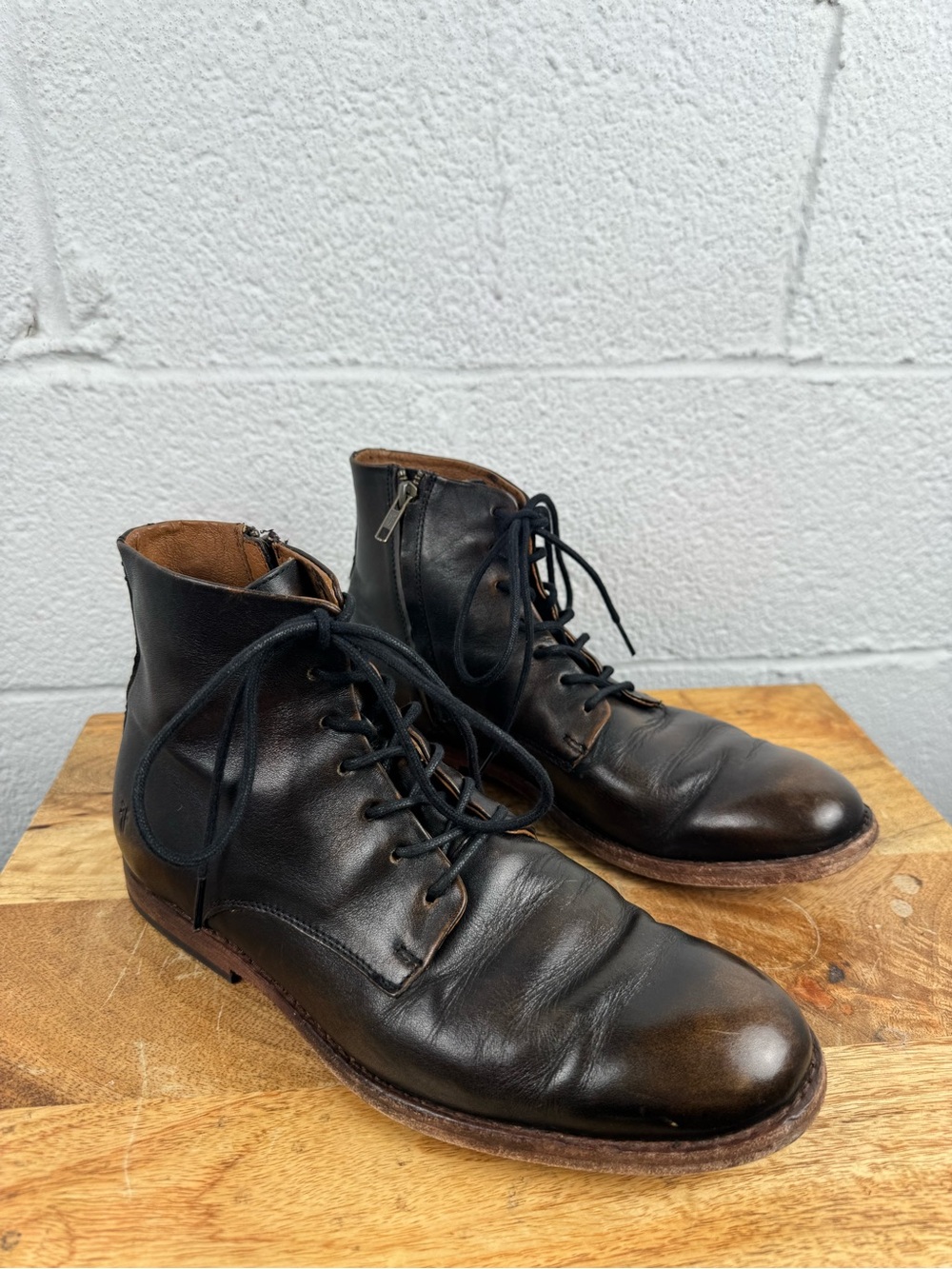Frye Chris Lace Up Zip Boot Black Leather Size 8.5D Made in Mexico